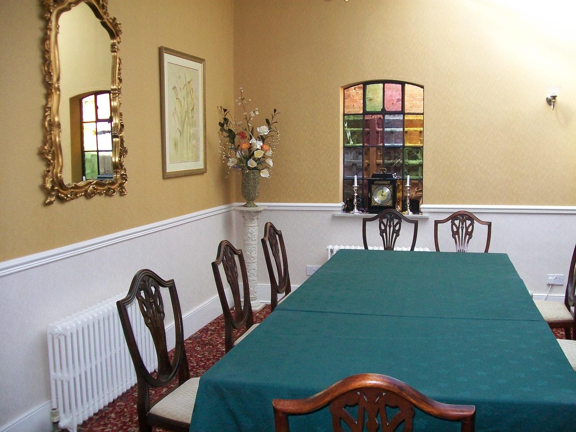 מלון את'רסטן Chapel House מראה חיצוני תמונה